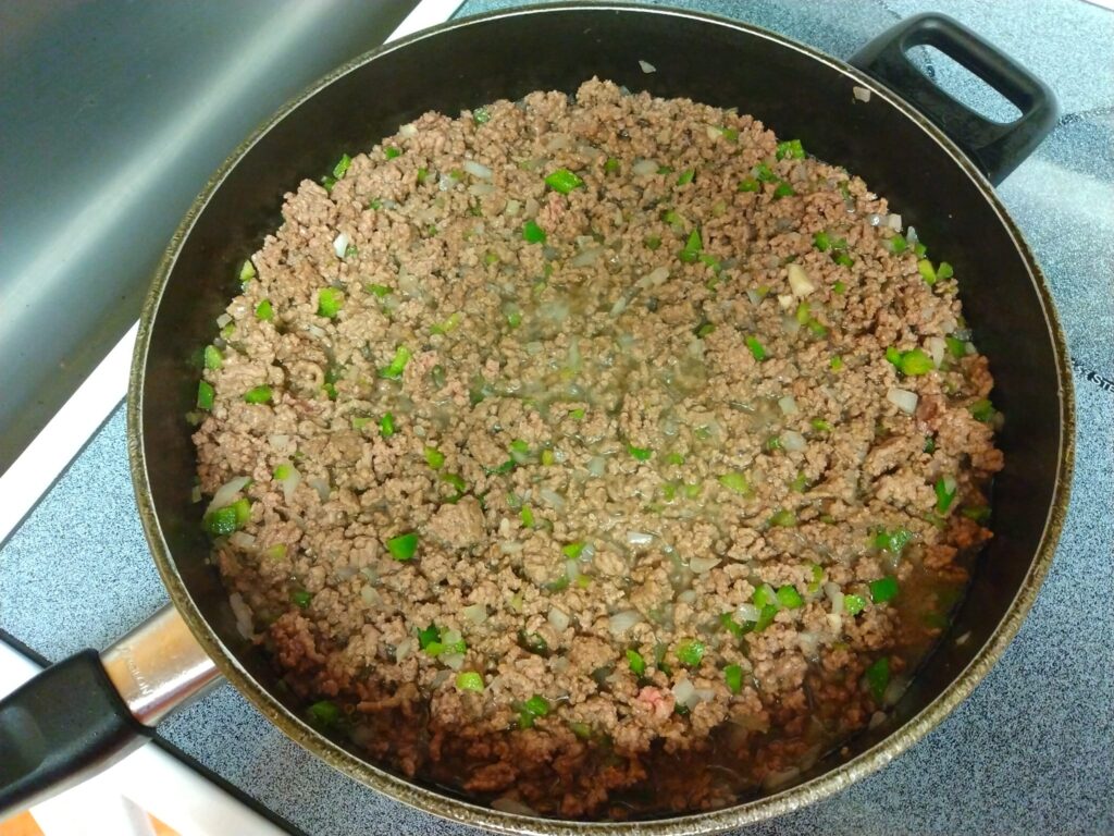 ground meat with pepper and onion
