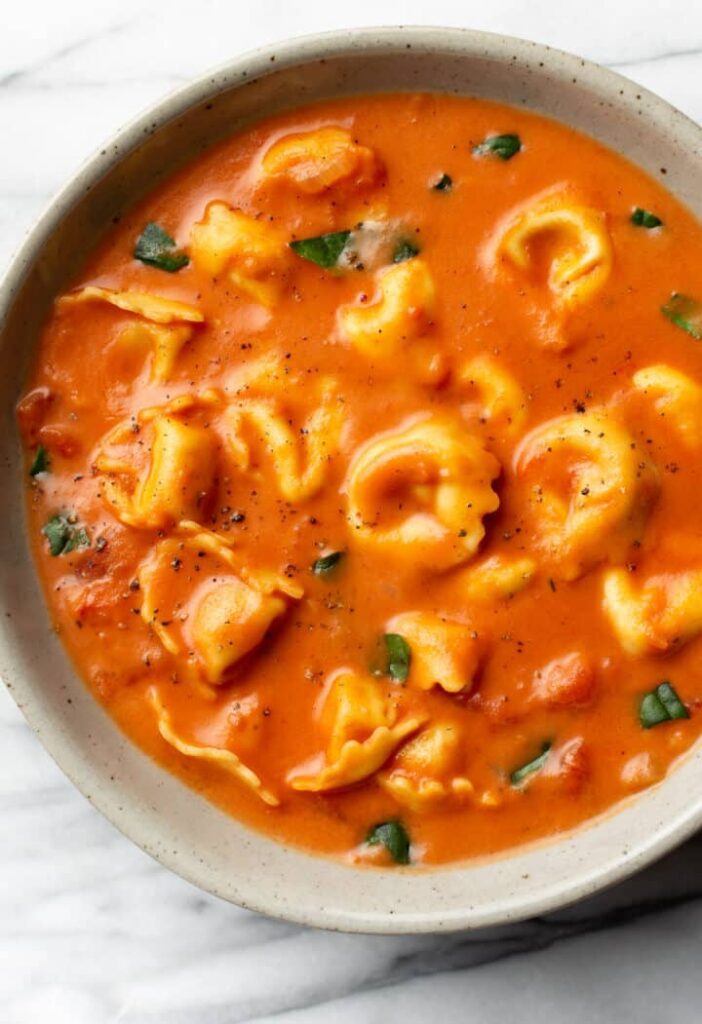 tomato tortellini soup