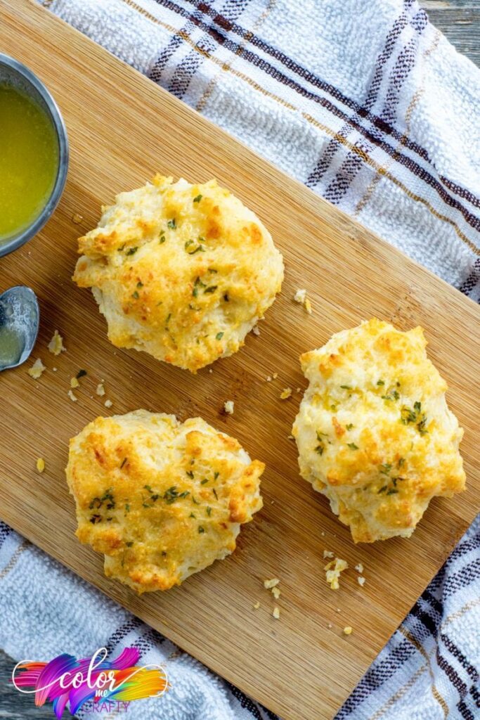 copycat red lobster cheddar bay biscuits