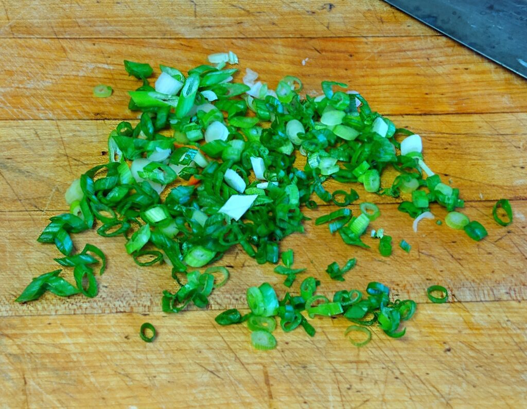 chopped scallions (green onions)