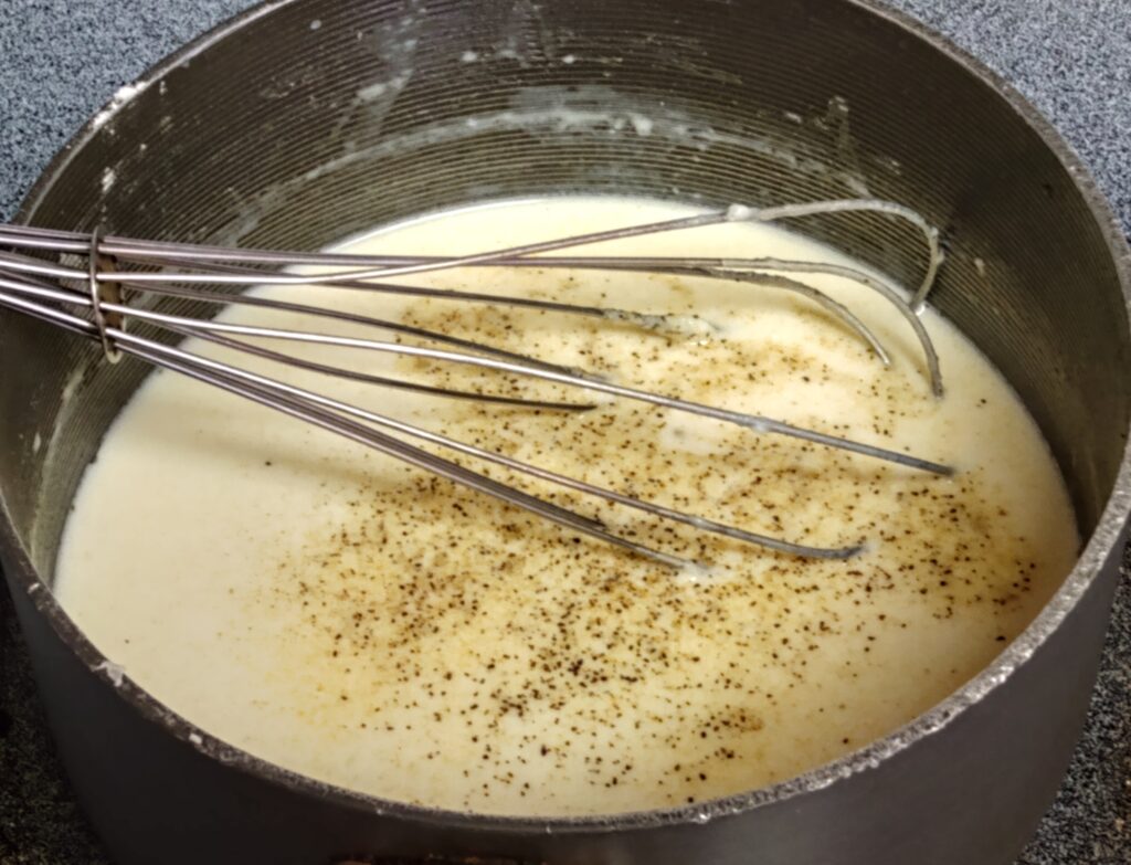 creamy smooth soup base w/ seasoning