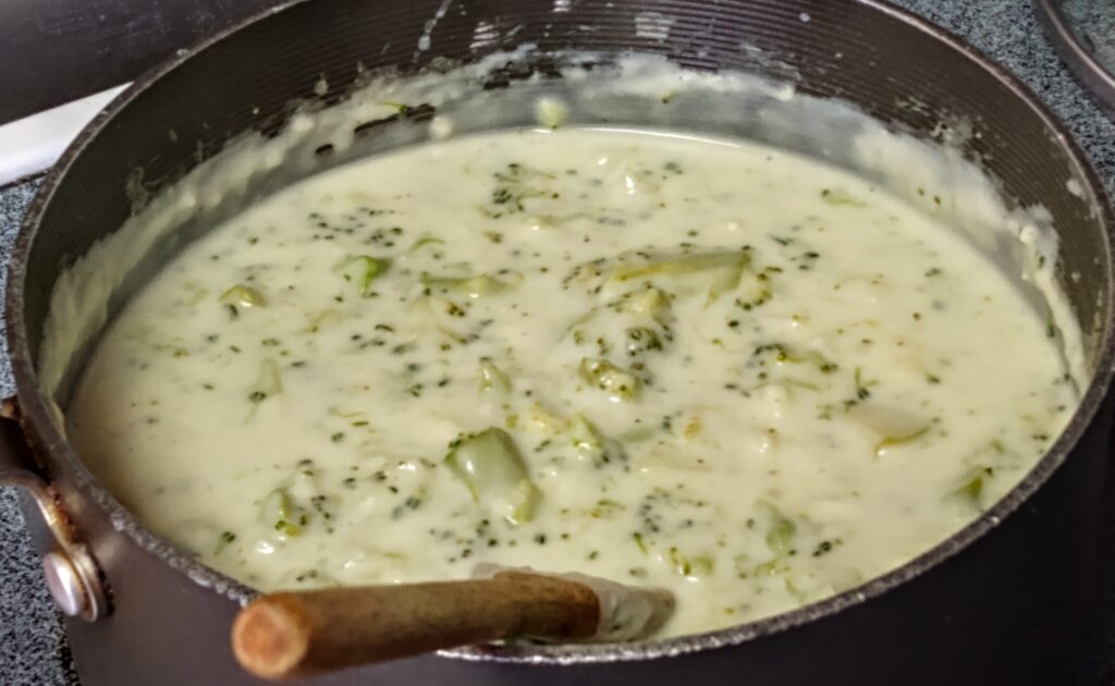 creamy chunky broccoli and cauliflower soup