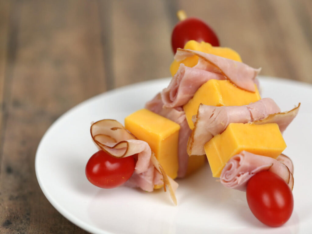 kids lunch ham & cheese nabobs & skewers